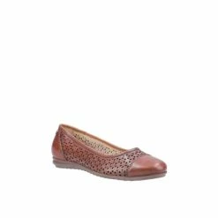 Hush Puppies &apos;Leah&apos; Leather Slip On Shoes For Female
